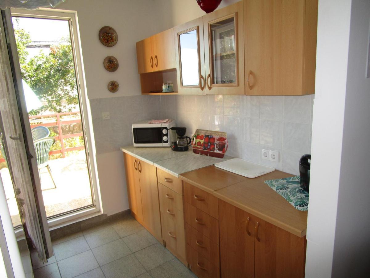 Beachfront House Nada - Happy Rentals Karlobag Luaran gambar