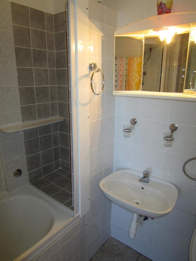 Beachfront House Nada - Happy Rentals Karlobag Luaran gambar