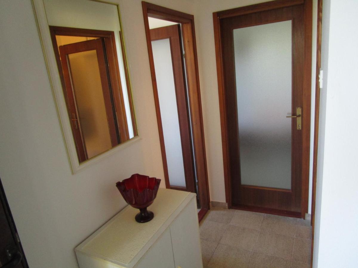 Beachfront House Nada - Happy Rentals Karlobag Luaran gambar