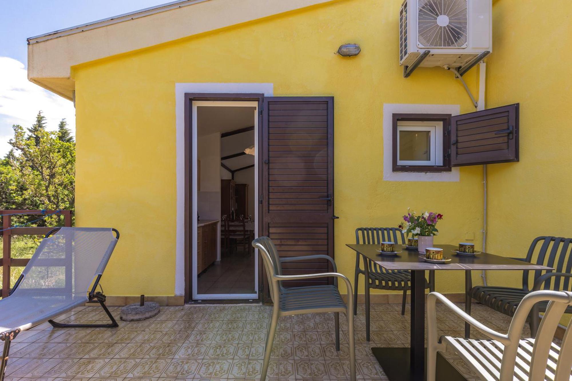Beachfront House Nada - Happy Rentals Karlobag Luaran gambar